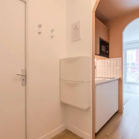 Petit Studio Proche Commodites Avec Parking